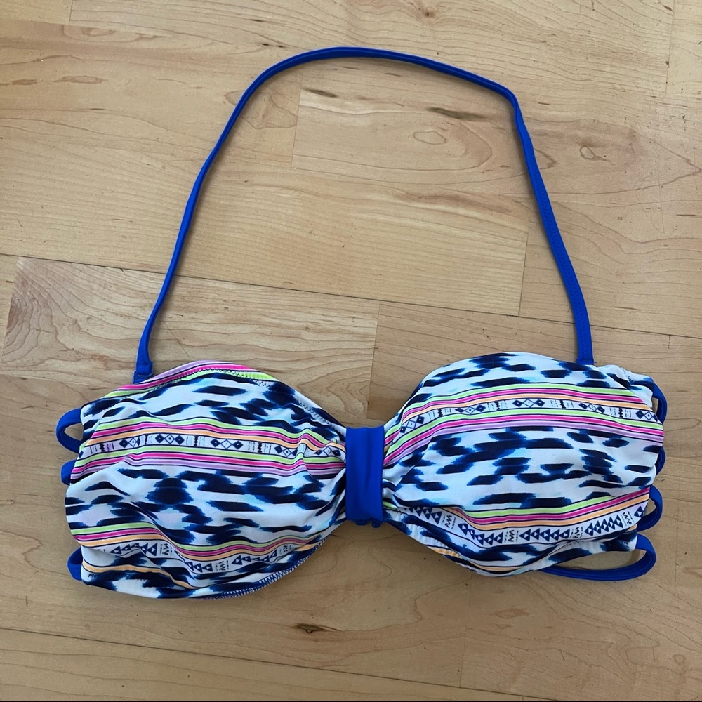Victoria’s Secret PINK Strappy Bandeau Bikini Top